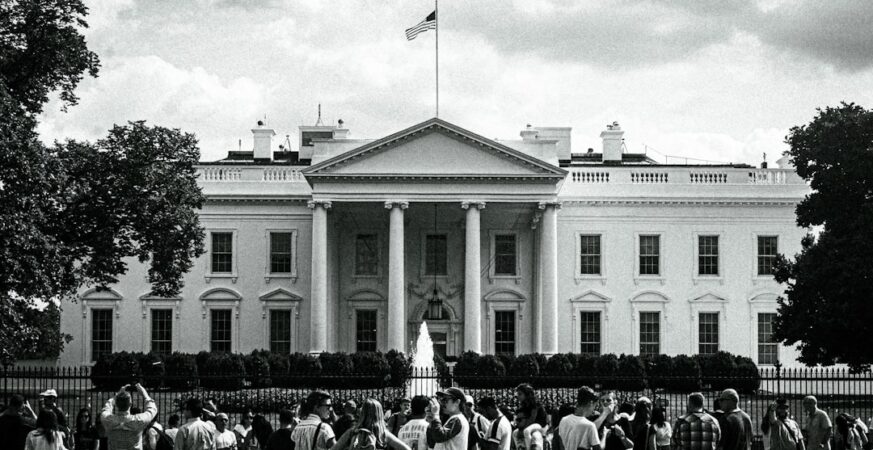 Trump Dissolves National Science Board in Unprecedented Move