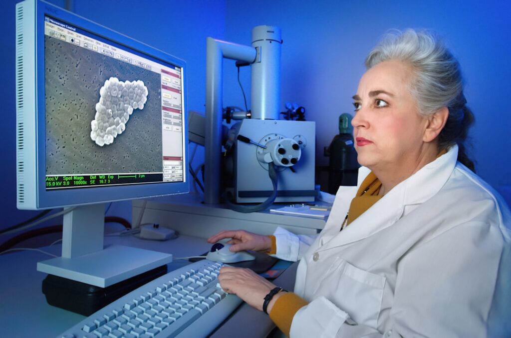 Laser Chip Hits 360 Gbps, Slashes Wi-Fi Energy Use