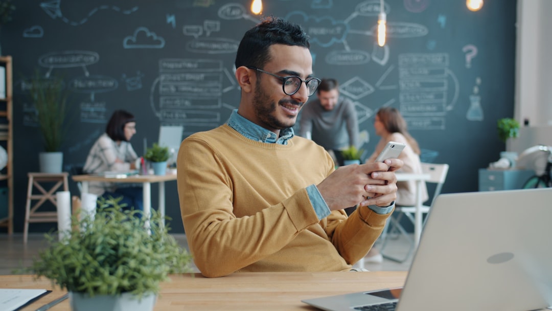 Google Wins Wall Street's AI Bet Over Meta