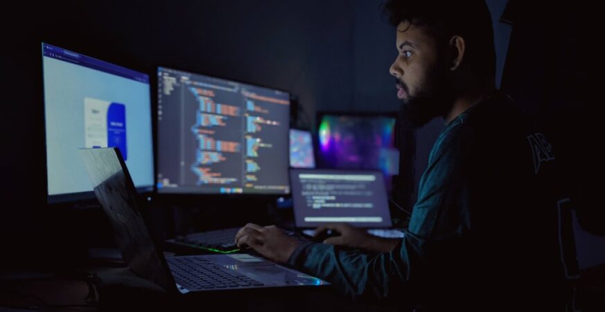 BlueNoroff's Fake Zoom Attacks Target Crypto Execs