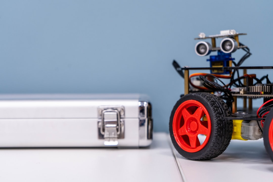 DAIMON Robotics Adds Touch to Robot Hands
