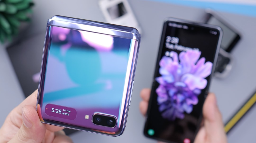 Samsung Teases AI Glasses Amid RAM Crisis