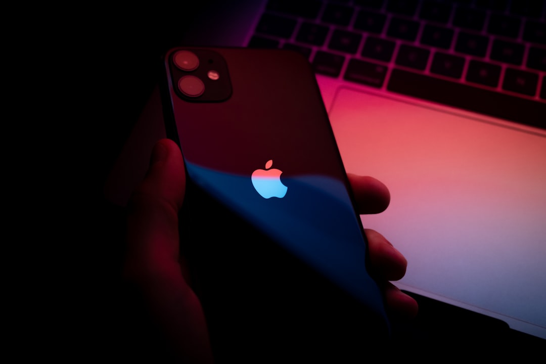Apple Predicts 14% to 17% Revenue Growth