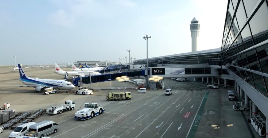 Humanoid Bots Launch Airport Pilot in Japan