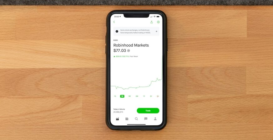 Robinhood's Venture Fund Draws 150K Retail Investors