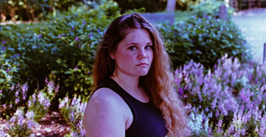 Hacks season 5 episode 7's Ava-Deborah romance plot is fan-fiction, despite appearing real