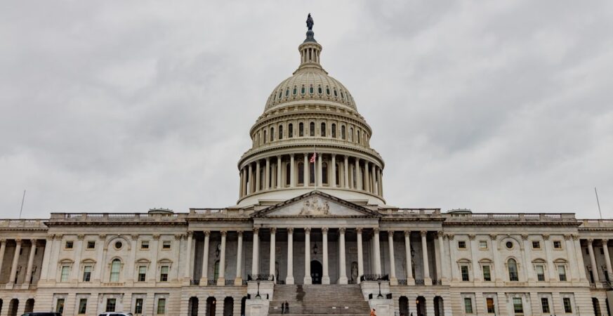 Trump's AI Executive Order Shifts Regulatory Power