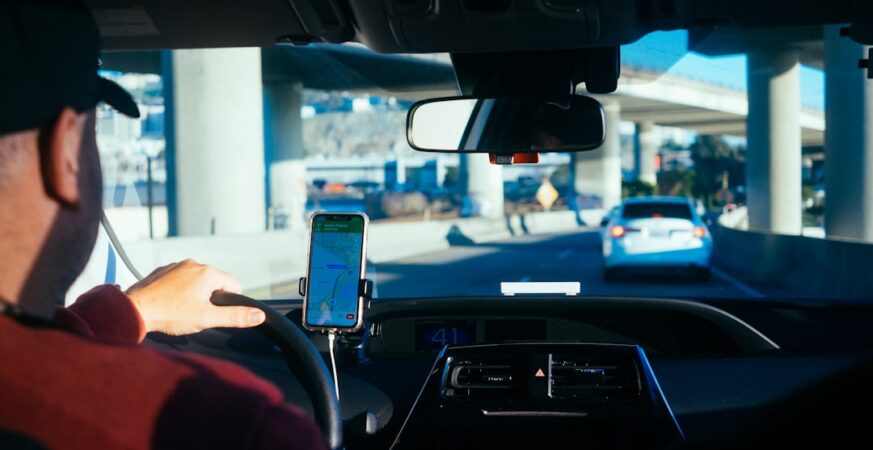 Uber's Ride-Sharing Ambitions Complicated by AV Industry Push