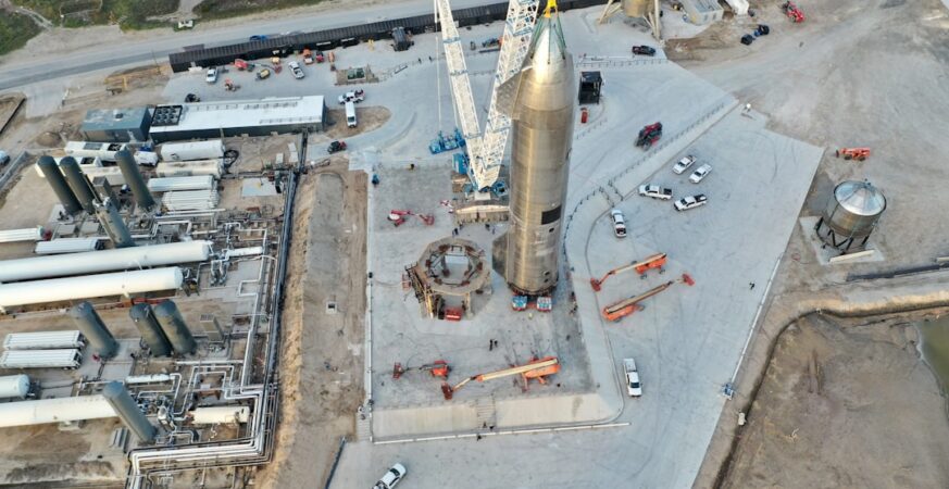Starship V3 Stacked for 2026 Orbital Refueling Tests