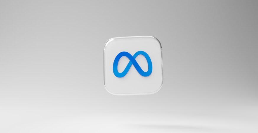 Meta Opens Glasses to Third-Party Apps