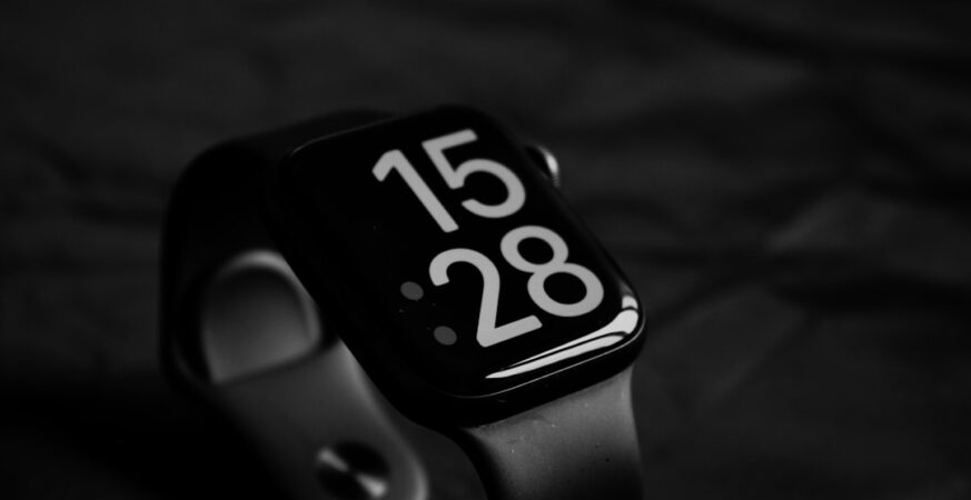 Wear OS 7 Adds Live Updates, AI Task Tracking