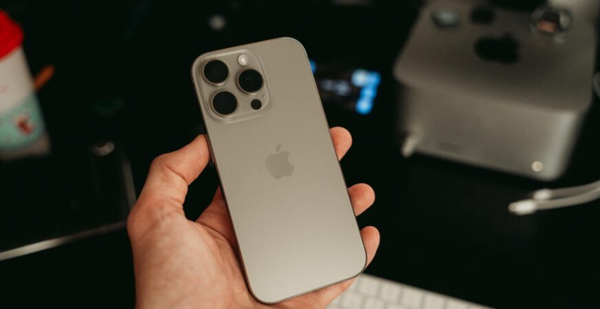 Apple Foldable iPhone design details from new dummy units