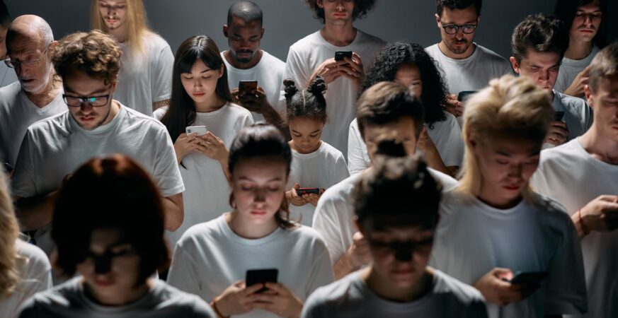 Andrew Yang's Noble Mobile Tackles the Attention Economy