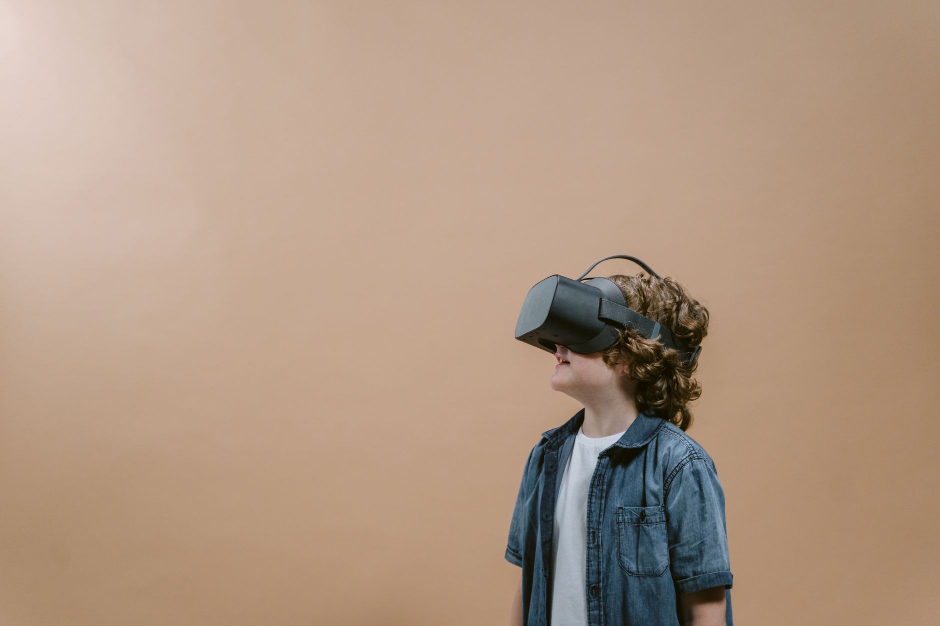 Quantum Video Games: A New Frontier for Learning