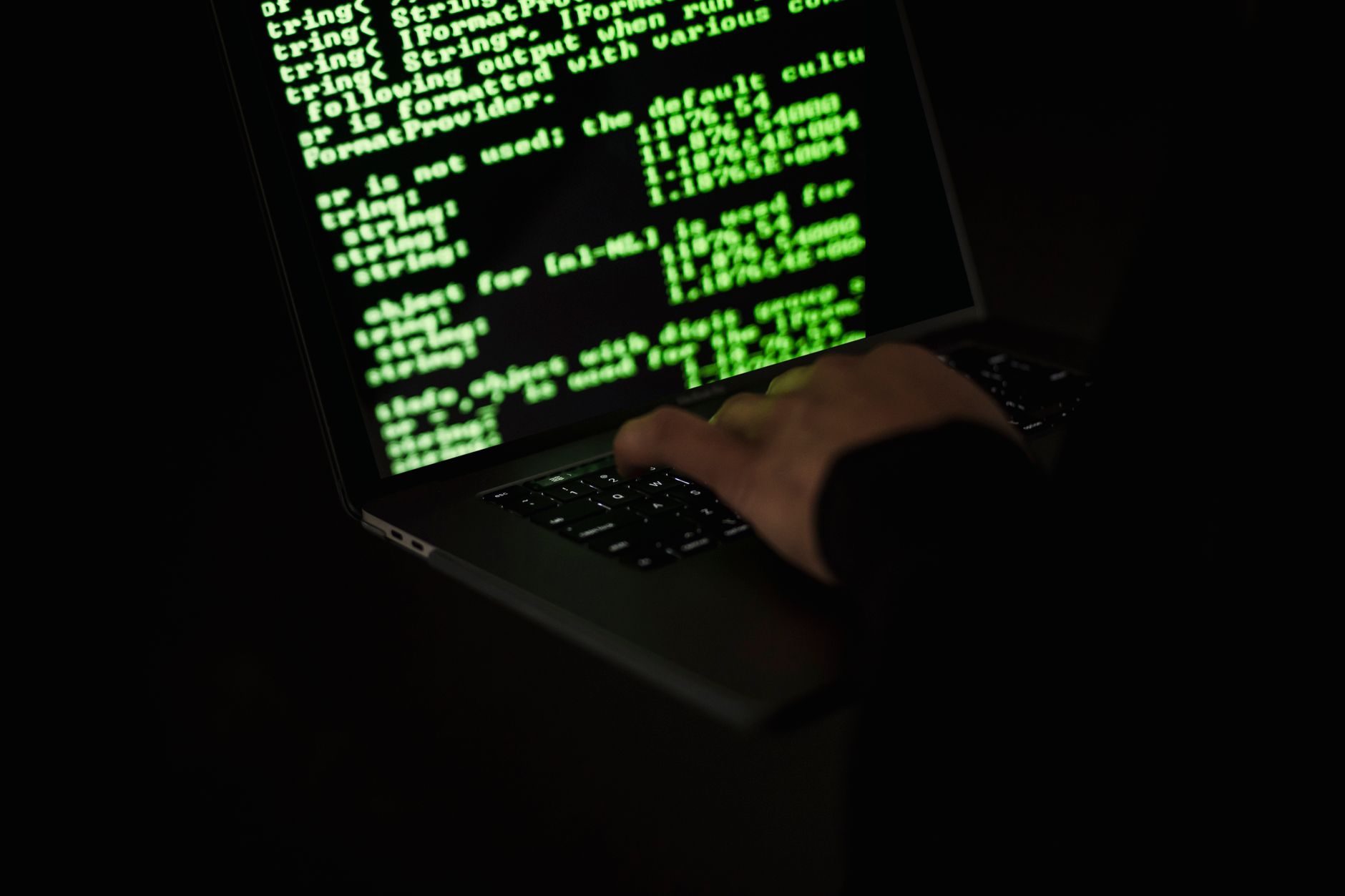 Claude malware guide: How fake install pages infect Macs